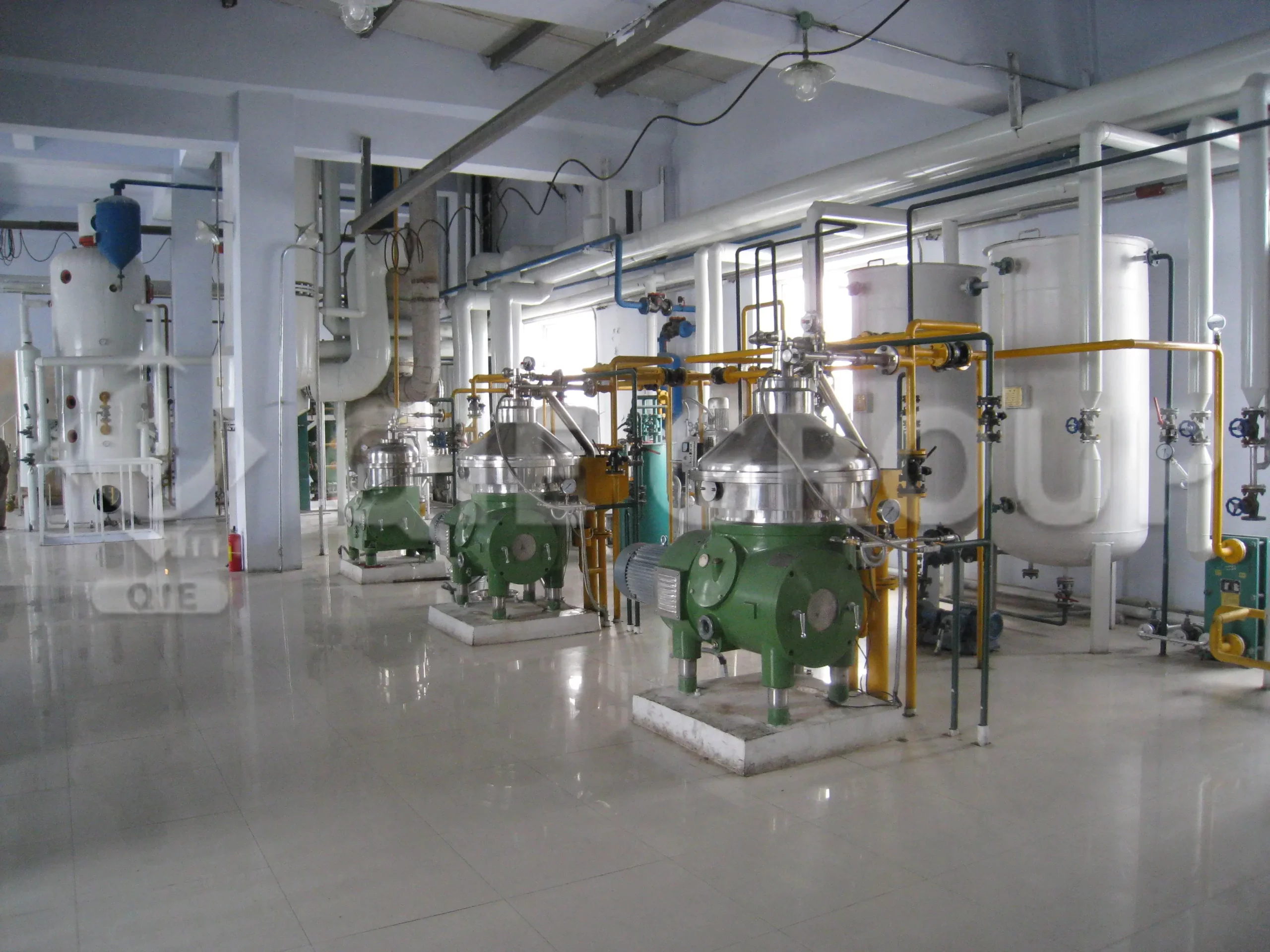 Centrífuga para aceite comestible que garantiza una rápida separación de aceite y agua y un rendimiento de refinado estable