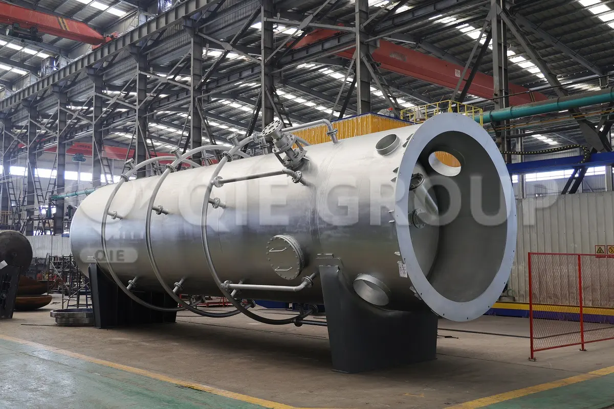 Tanque esterilizador de aceite de palma en la planta de procesamiento, para la esterilización y el ablandamiento del fruto de la palma.