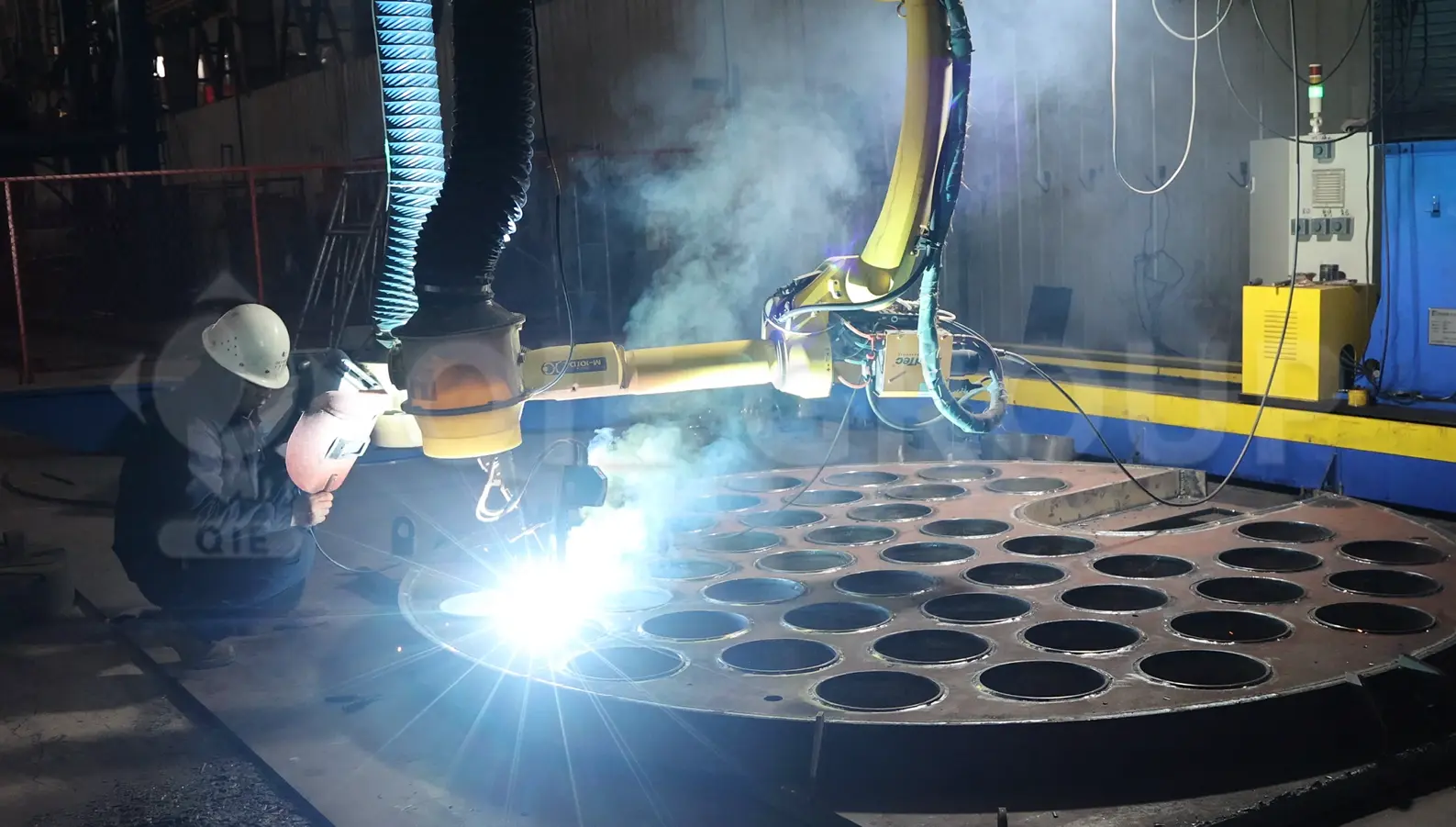 Proceso de fabricación CNC de precisión para piezas de maquinaria industrial de aceites