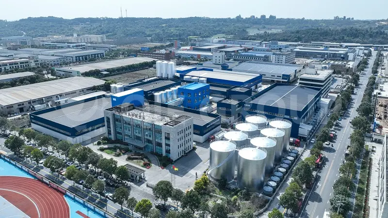 Vista general de una planta de procesamiento de aceite comestible que muestra la disposición de la línea de producción completa